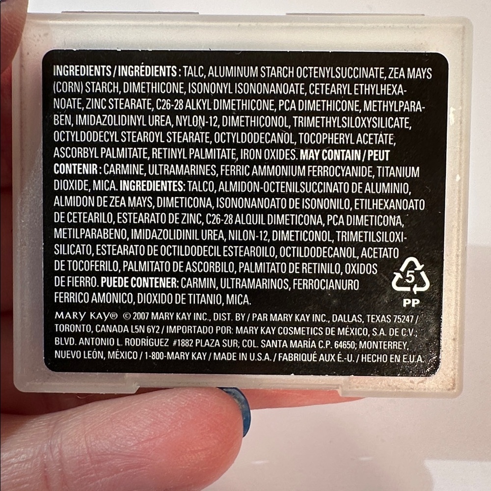 Mary Kay Hazelnut Mineral Eye Color .05oz - Picture 2 of 3